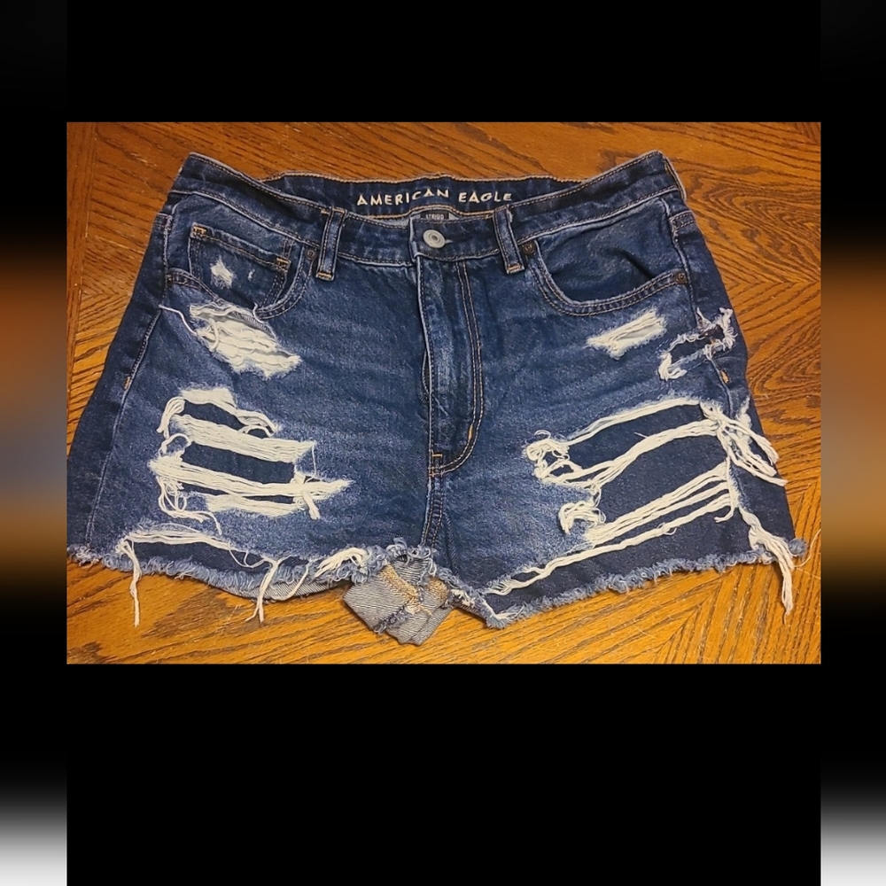 Ae mom.short